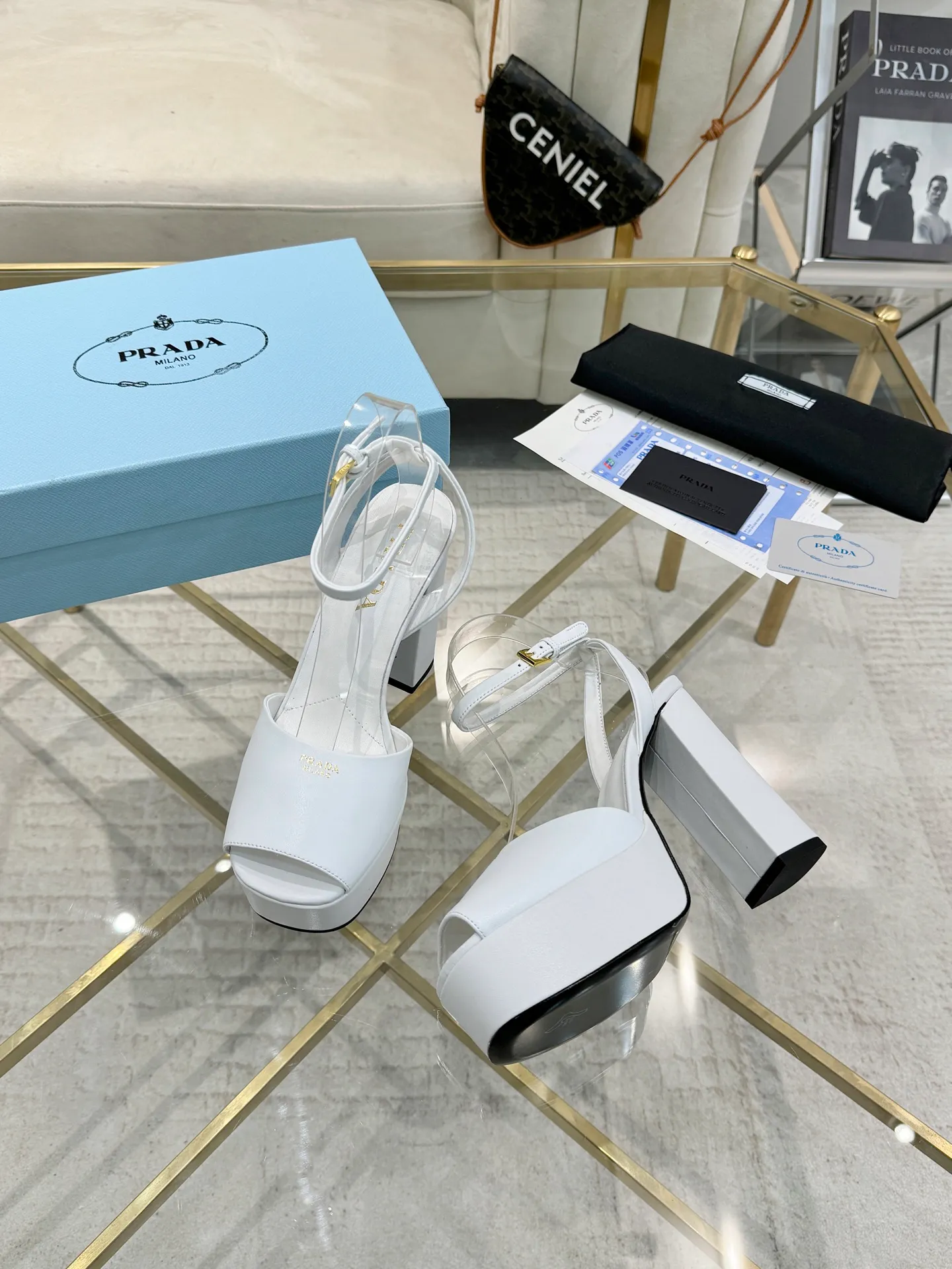 👟👟Ex-factory price 600👟👟 (imitation leather bottom-20) New arrival 👉Ready stock👈Remove the original board and make a 1:1 replica‼ ️The highest version ✅ Prada's early spring catwalk hot style 😘The latest spring style thick square toe water platform series (genuine leather outsole), (simulated leather sole) goddess must-have for super beautiful feet 👉The upper is made of imported original calfskin, soft and textured, lining + foot pads, imported sheepskin lining, breathable and comfortable, private model water platform, heel, water platform 3.5M, heel height 12M Code number 35M-39M (34 40 41 42 43 is custom-made and cannot be returned or exchanged)